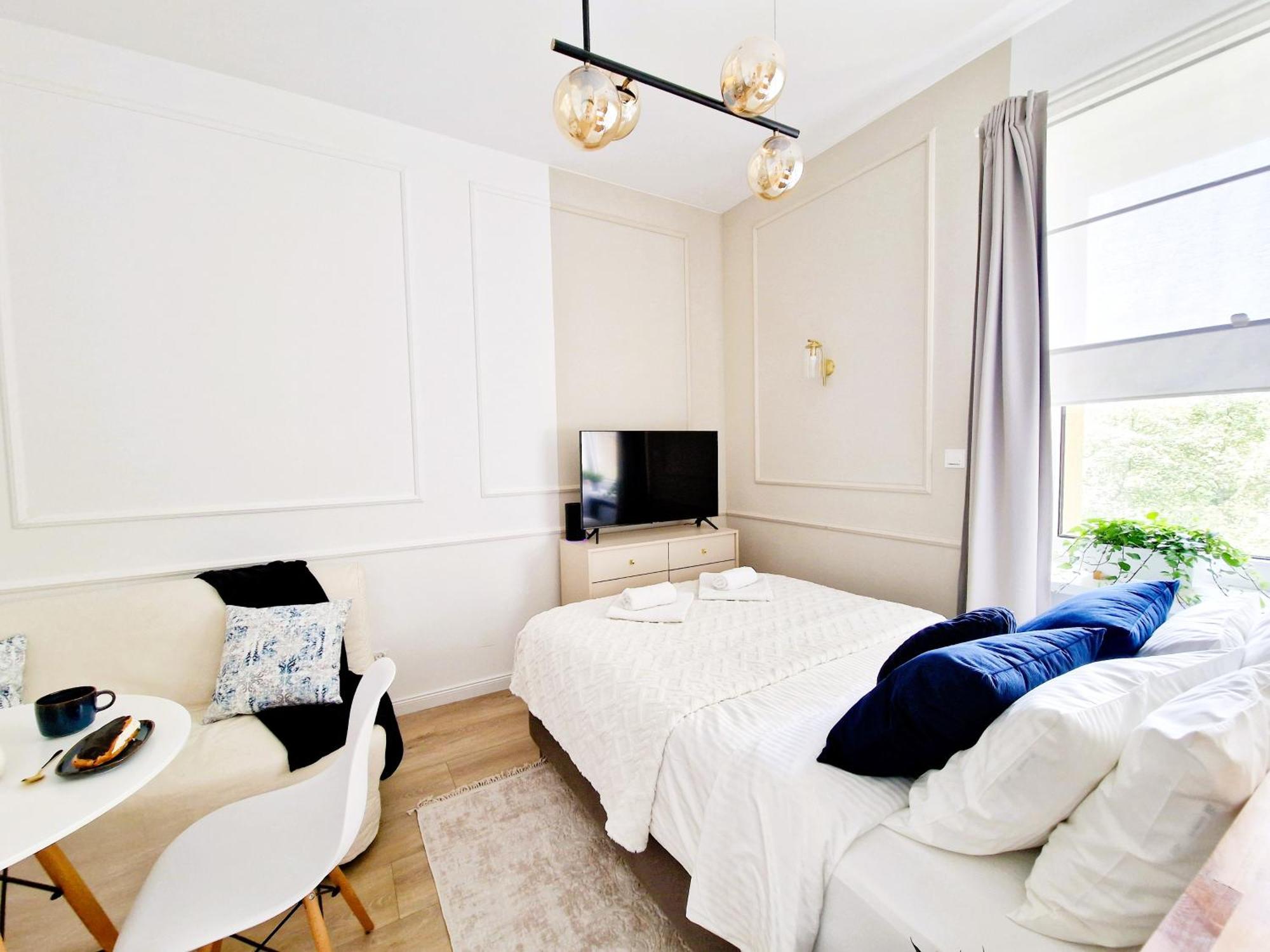 J&w Grojecka Glam Flat Warszawa