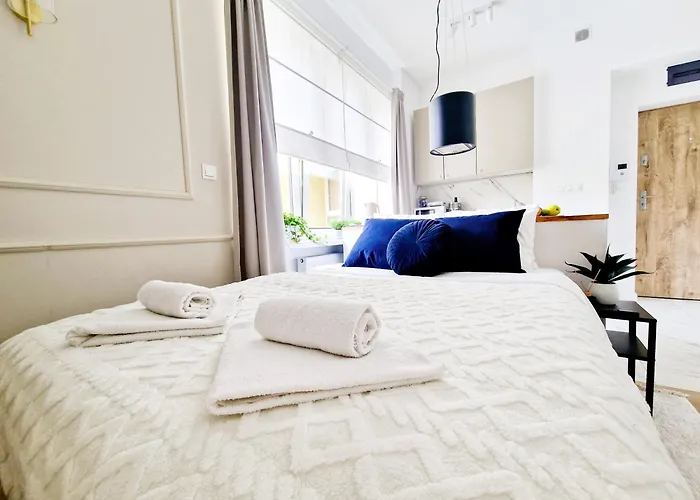 J&W Apartments Grojecka Glam Flat